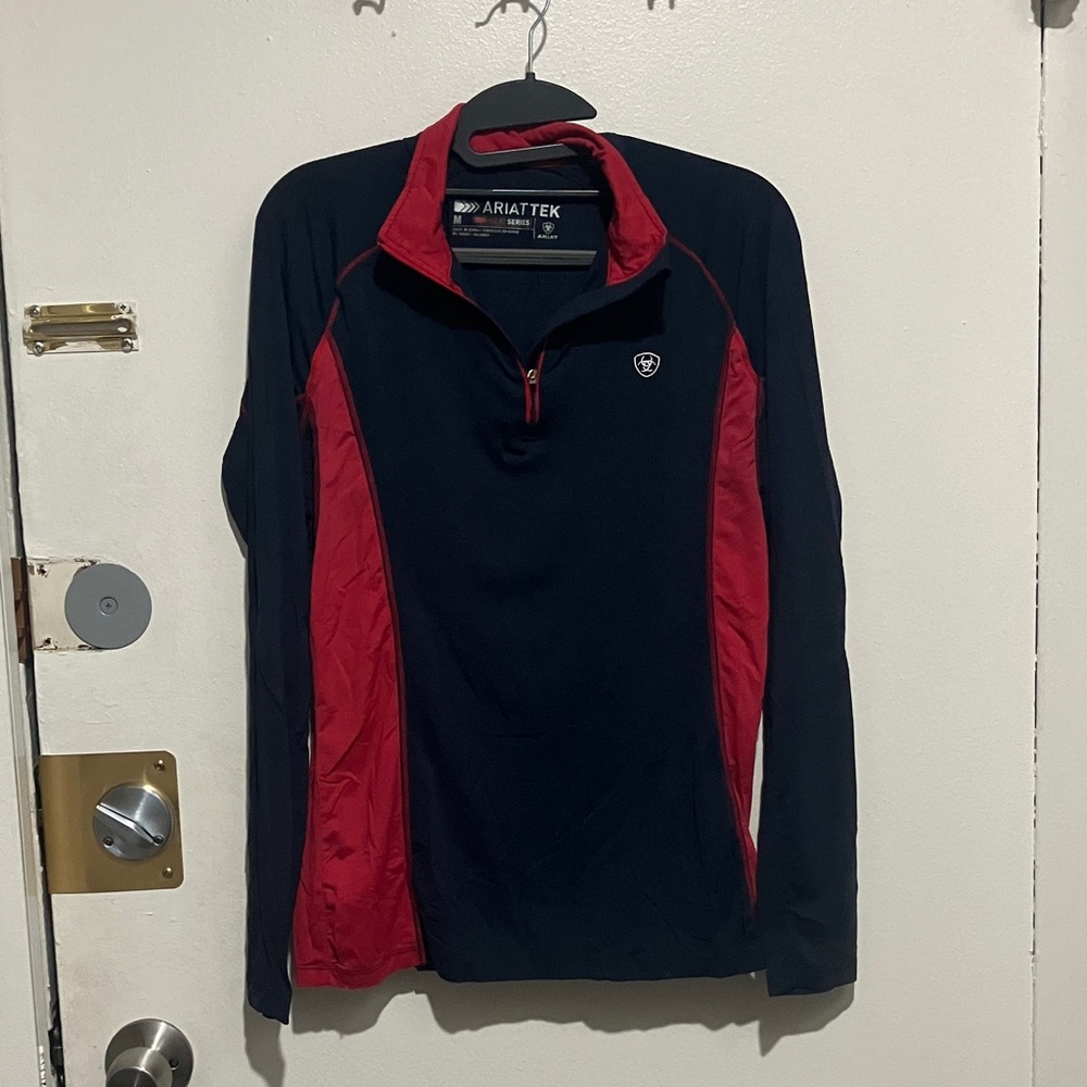 Ariat Navy and Red Riding Quarter-Zip Sunshirt size M